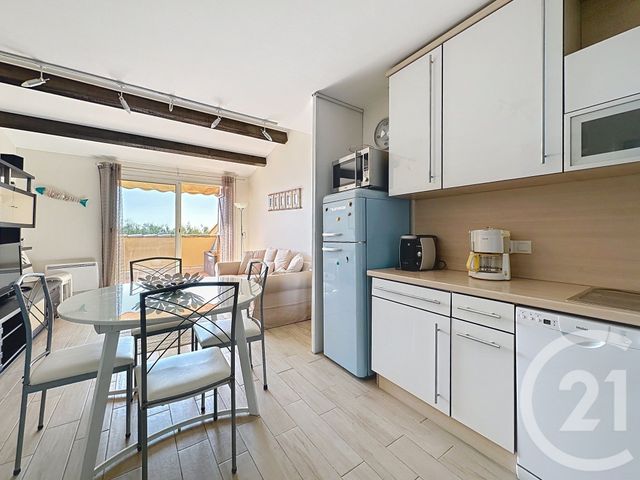 Appartement T2 à vendre - 2 pièces - 37.38 m2 - LE CAP D AGDE - 34 - LANGUEDOC-ROUSSILLON - Century 21 Vue Sur Mer