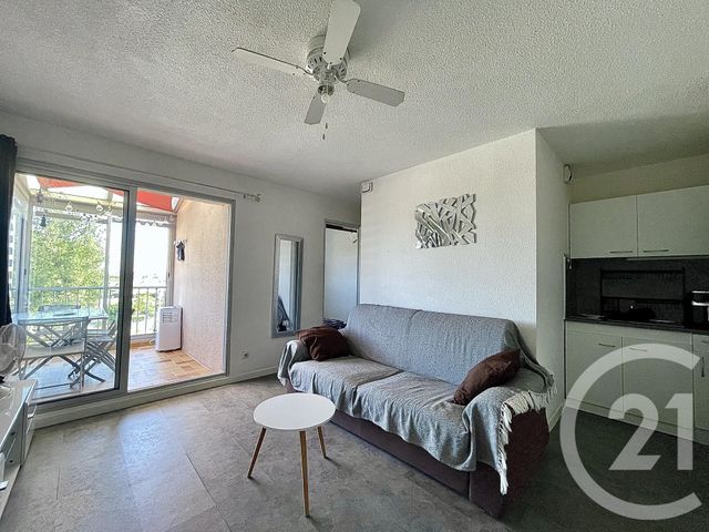 Appartement T2 à vendre - 2 pièces - 24.76 m2 - MARSEILLAN PLAGE - 34 - LANGUEDOC-ROUSSILLON - Century 21 Vue Sur Mer