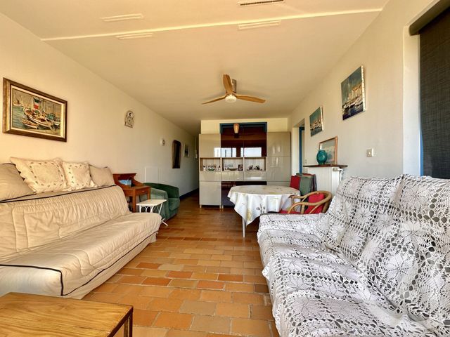 Appartement T3 à vendre - 3 pièces - 41.68 m2 - LE CAP D AGDE - 34 - LANGUEDOC-ROUSSILLON - Century 21 Vue Sur Mer