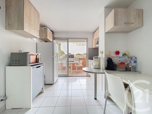 Appartement T2 à vendre - 2 pièces - 22.94 m2 - LE CAP D AGDE - 34 - LANGUEDOC-ROUSSILLON - Century 21 Vue Sur Mer