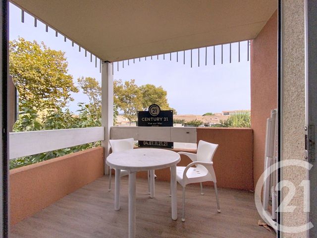 Appartement T2 à vendre - 2 pièces - 22.94 m2 - LE CAP D AGDE - 34 - LANGUEDOC-ROUSSILLON - Century 21 Vue Sur Mer
