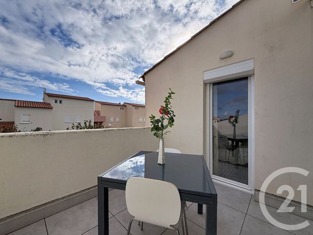 Appartement T3 à vendre - 3 pièces - 35.14 m2 - AGDE - 34 - LANGUEDOC-ROUSSILLON - Century 21 Vue Sur Mer
