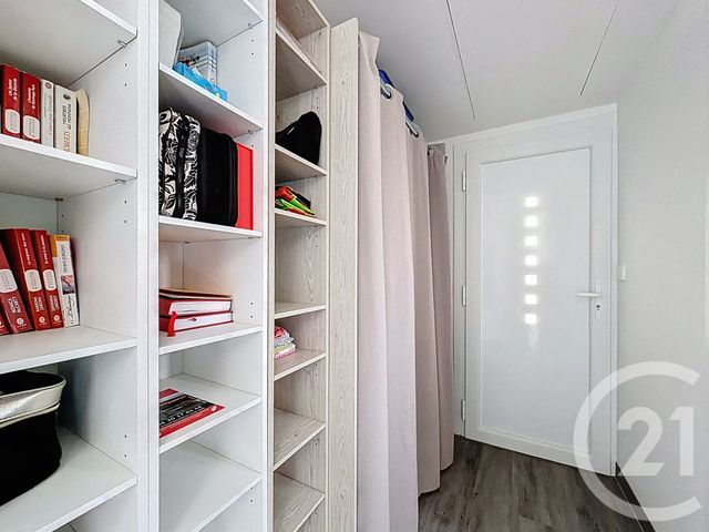 Appartement T3 à vendre - 3 pièces - 35.14 m2 - AGDE - 34 - LANGUEDOC-ROUSSILLON - Century 21 Vue Sur Mer