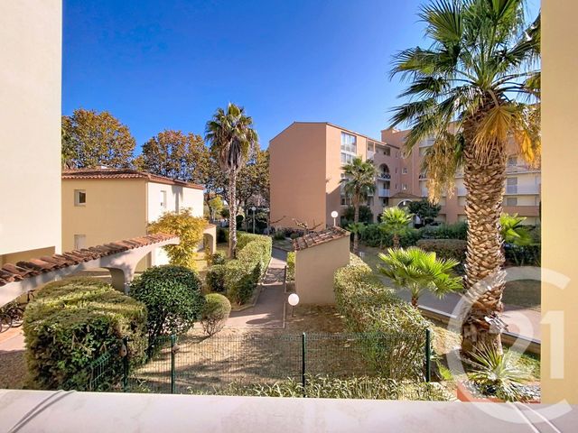 Appartement T3 à vendre - 3 pièces - 52.54 m2 - AGDE - 34 - LANGUEDOC-ROUSSILLON - Century 21 Vue Sur Mer