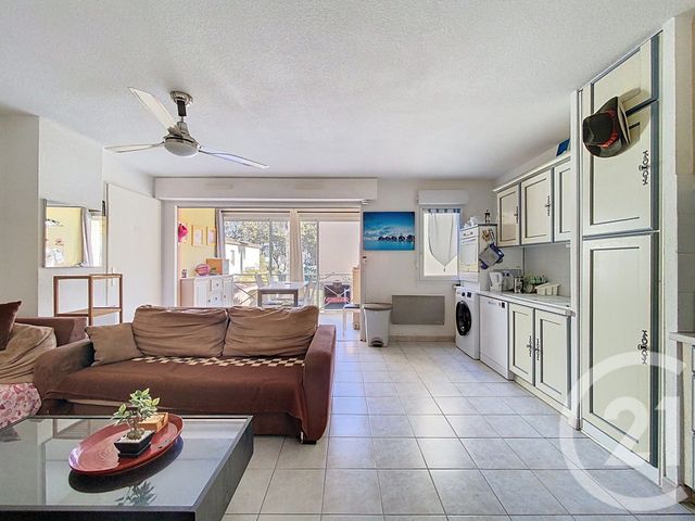 Appartement T3 à vendre - 3 pièces - 52.54 m2 - AGDE - 34 - LANGUEDOC-ROUSSILLON - Century 21 Vue Sur Mer