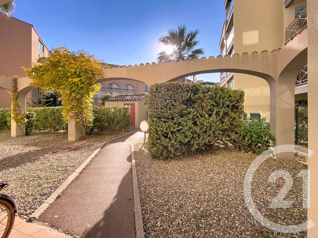 Appartement T3 à vendre - 3 pièces - 52.54 m2 - AGDE - 34 - LANGUEDOC-ROUSSILLON - Century 21 Vue Sur Mer