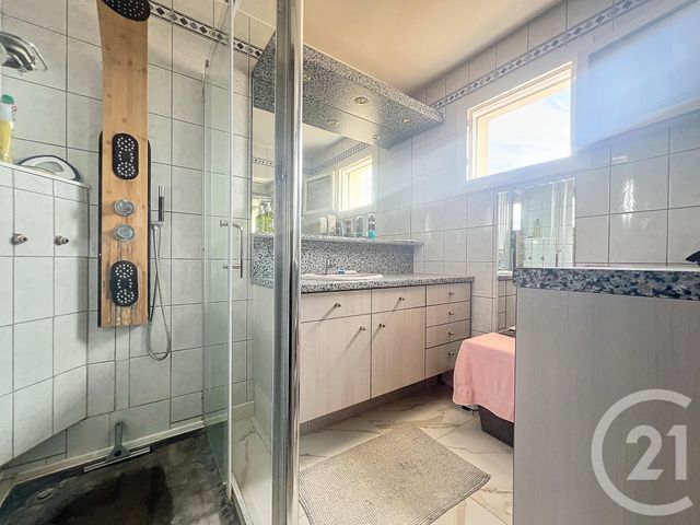 maison à vendre - 4 pièces - 117.4 m2 - BESSAN - 34 - LANGUEDOC-ROUSSILLON - Century 21 Vue Sur Mer