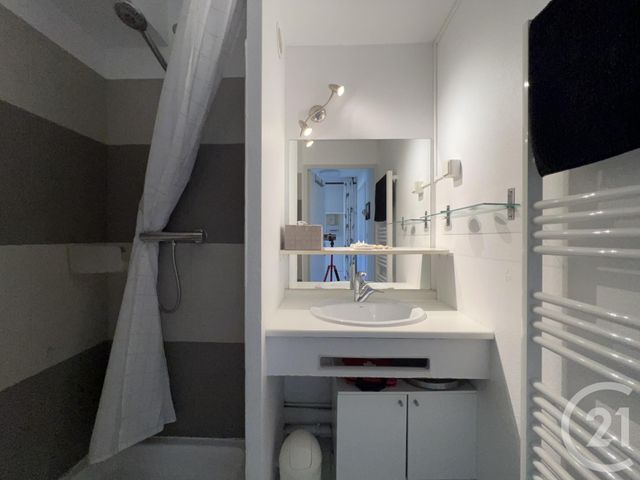 Afficher la photo en grand Appartement T2 à vendre - 2 pièces - 20.9 m2 - LE CAP D AGDE - 34 - LANGUEDOC-ROUSSILLON - Century 21 Vue Sur Mer