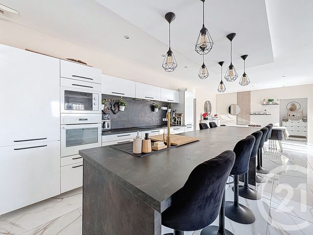 maison à vendre - 4 pièces - 111.33 m2 - FLORENSAC - 34 - LANGUEDOC-ROUSSILLON - Century 21 Vue Sur Mer