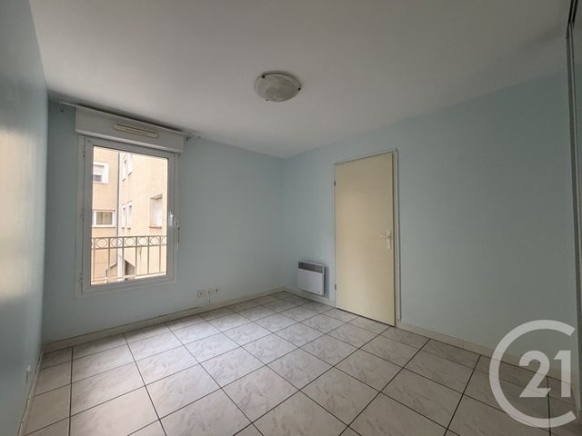Appartement T3 à vendre - 3 pièces - 99.57 m2 - AGDE - 34 - LANGUEDOC-ROUSSILLON - Century 21 Vue Sur Mer