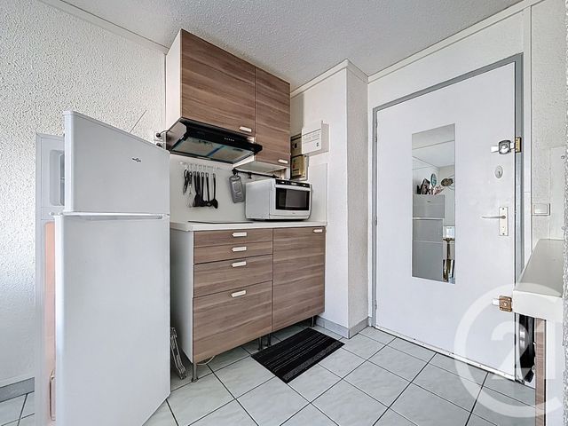 Appartement T2 à vendre - 2 pièces - 25.27 m2 - LE CAP D AGDE - 34 - LANGUEDOC-ROUSSILLON - Century 21 Vue Sur Mer