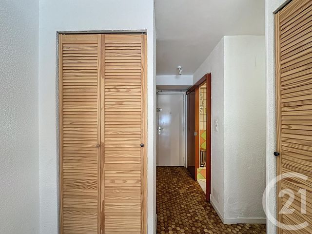 Appartement Studio Cabine à vendre - 1 pièce - 23.42 m2 - AGDE - 34 - LANGUEDOC-ROUSSILLON - Century 21 Vue Sur Mer