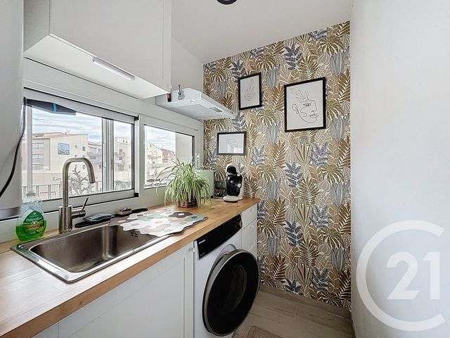 Appartement T2 à vendre - 2 pièces - 30.07 m2 - LE CAP D AGDE - 34 - LANGUEDOC-ROUSSILLON - Century 21 Vue Sur Mer