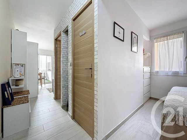 Appartement T2 à vendre - 2 pièces - 30.07 m2 - LE CAP D AGDE - 34 - LANGUEDOC-ROUSSILLON - Century 21 Vue Sur Mer