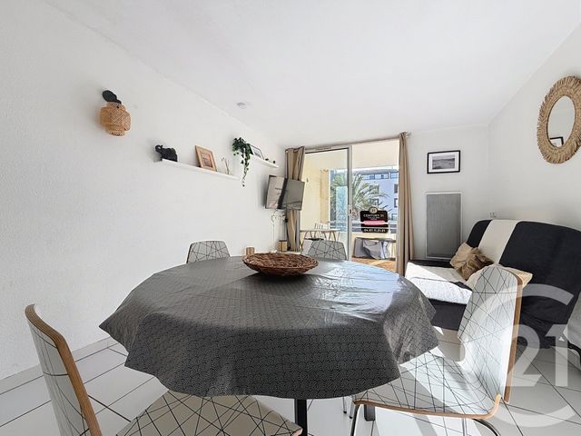 Appartement Studio Cabine à vendre - 1 pièce - 24.7 m2 - LE CAP D AGDE - 34 - LANGUEDOC-ROUSSILLON - Century 21 Vue Sur Mer