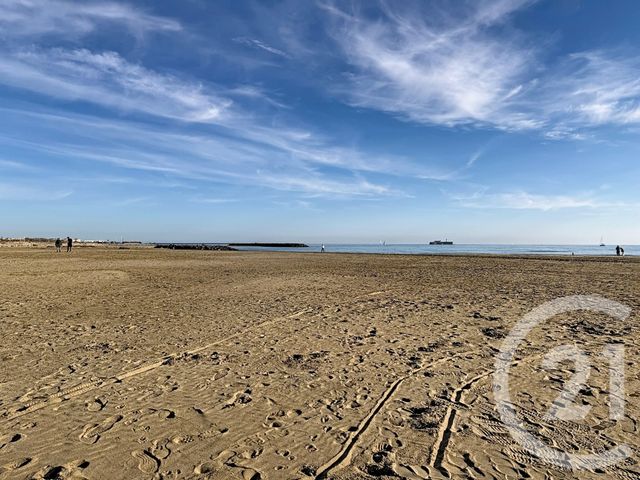 Appartement Studio Cabine à vendre - 1 pièce - 24.7 m2 - LE CAP D AGDE - 34 - LANGUEDOC-ROUSSILLON - Century 21 Vue Sur Mer
