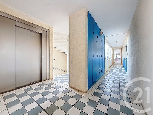 Appartement Studio Cabine à vendre - 1 pièce - 24.7 m2 - LE CAP D AGDE - 34 - LANGUEDOC-ROUSSILLON - Century 21 Vue Sur Mer