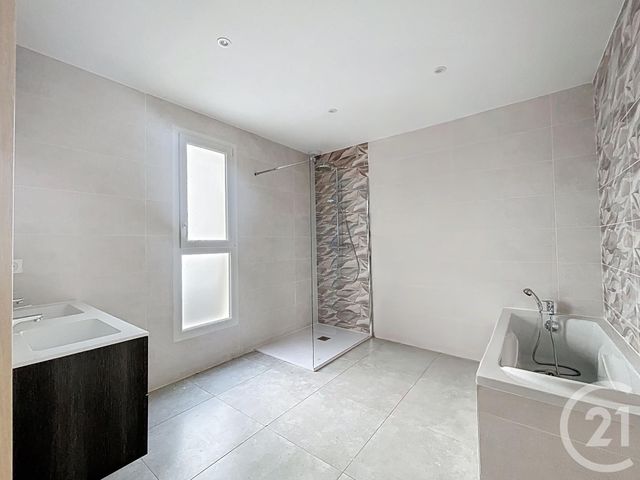 maison à vendre - 5 pièces - 132.0 m2 - PORTIRAGNES - 34 - LANGUEDOC-ROUSSILLON - Century 21 Vue Sur Mer