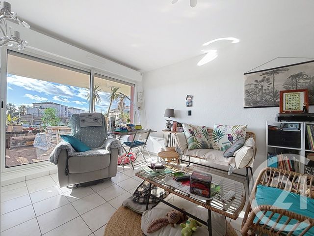 Appartement T2 à vendre - 2 pièces - 36.92 m2 - AGDE - 34 - LANGUEDOC-ROUSSILLON - Century 21 Vue Sur Mer