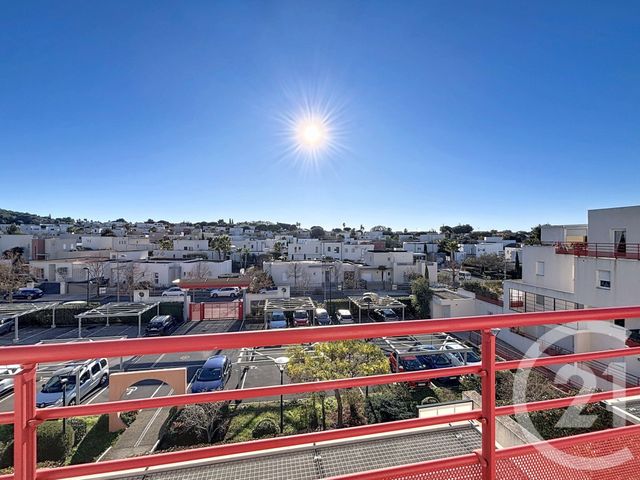 Appartement T4 à vendre - 4 pièces - 82.85 m2 - AGDE - 34 - LANGUEDOC-ROUSSILLON - Century 21 Vue Sur Mer