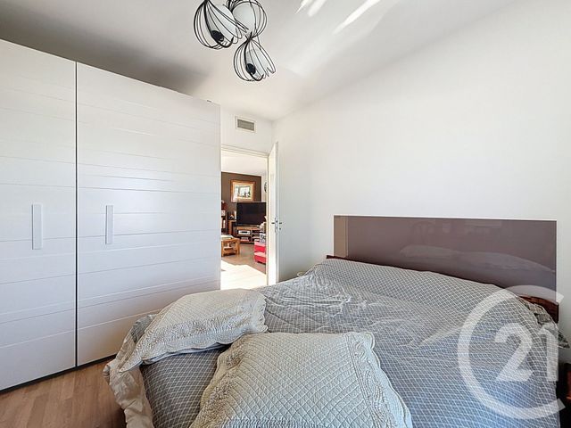 Appartement T4 à vendre - 4 pièces - 82.85 m2 - AGDE - 34 - LANGUEDOC-ROUSSILLON - Century 21 Vue Sur Mer