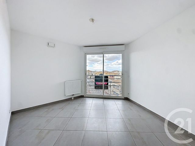 Appartement T2 à vendre - 2 pièces - 48.6 m2 - AGDE - 34 - LANGUEDOC-ROUSSILLON - Century 21 Vue Sur Mer