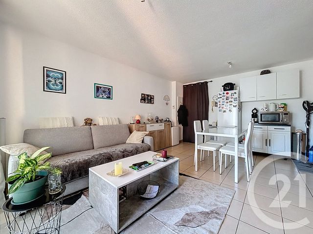 Appartement T2 à vendre - 2 pièces - 37.12 m2 - AGDE - 34 - LANGUEDOC-ROUSSILLON - Century 21 Vue Sur Mer