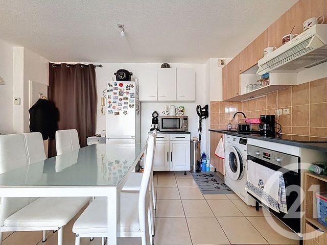 Appartement T2 à vendre - 2 pièces - 37.12 m2 - AGDE - 34 - LANGUEDOC-ROUSSILLON - Century 21 Vue Sur Mer