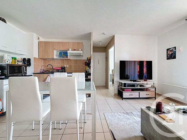 Appartement T2 à vendre - 2 pièces - 37.12 m2 - AGDE - 34 - LANGUEDOC-ROUSSILLON - Century 21 Vue Sur Mer