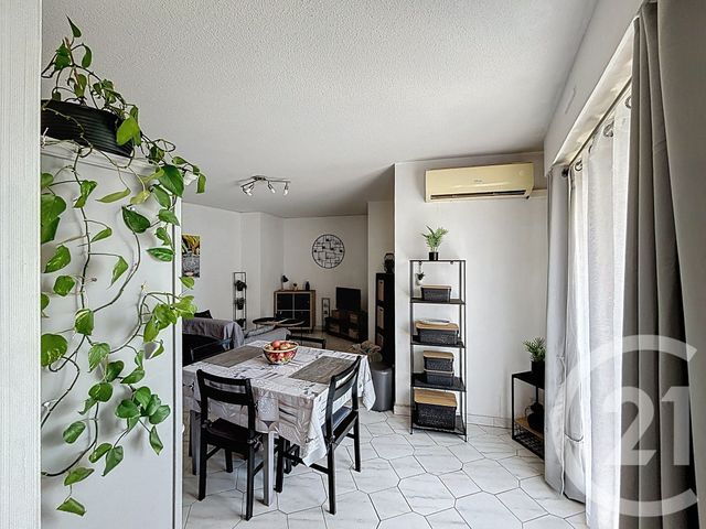 Appartement T2 à vendre - 2 pièces - 36.27 m2 - BEZIERS - 34 - LANGUEDOC-ROUSSILLON - Century 21 Vue Sur Mer