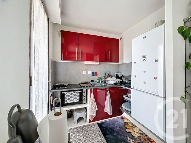 Appartement T2 à vendre - 2 pièces - 36.27 m2 - BEZIERS - 34 - LANGUEDOC-ROUSSILLON - Century 21 Vue Sur Mer