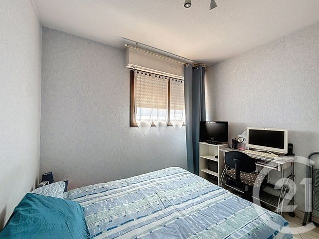 Appartement T2 à vendre - 2 pièces - 36.27 m2 - BEZIERS - 34 - LANGUEDOC-ROUSSILLON - Century 21 Vue Sur Mer