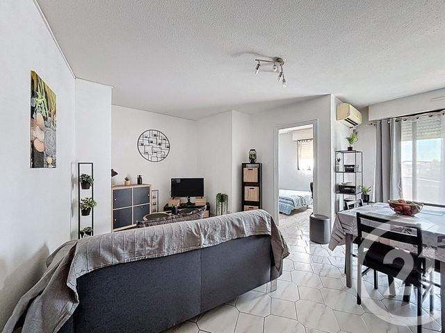 Appartement T2 à vendre - 2 pièces - 36.27 m2 - BEZIERS - 34 - LANGUEDOC-ROUSSILLON - Century 21 Vue Sur Mer