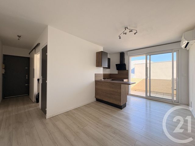 Appartement T2 à vendre - 2 pièces - 28.97 m2 - AGDE - 34 - LANGUEDOC-ROUSSILLON - Century 21 Vue Sur Mer