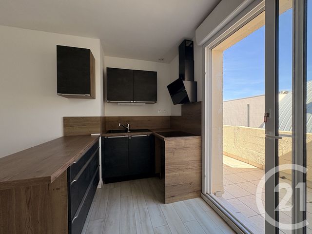 Appartement T2 à vendre - 2 pièces - 28.97 m2 - AGDE - 34 - LANGUEDOC-ROUSSILLON - Century 21 Vue Sur Mer