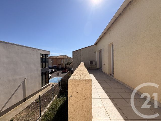 Appartement T2 à vendre - 2 pièces - 28.97 m2 - AGDE - 34 - LANGUEDOC-ROUSSILLON - Century 21 Vue Sur Mer
