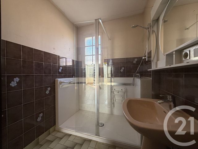 maison à vendre - 5 pièces - 123.07 m2 - FLORENSAC - 34 - LANGUEDOC-ROUSSILLON - Century 21 Vue Sur Mer