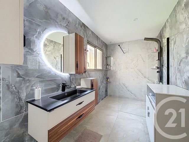 maison à vendre - 5 pièces - 146.0 m2 - BEZIERS - 34 - LANGUEDOC-ROUSSILLON - Century 21 Vue Sur Mer