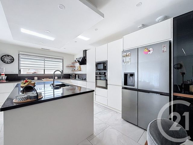 maison à vendre - 5 pièces - 146.0 m2 - BEZIERS - 34 - LANGUEDOC-ROUSSILLON - Century 21 Vue Sur Mer