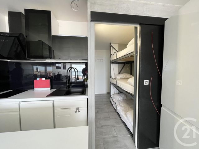 Appartement Studio cabine à vendre - 2 pièces - 23.6 m2 - LE CAP D AGDE - 34 - LANGUEDOC-ROUSSILLON - Century 21 Vue Sur Mer