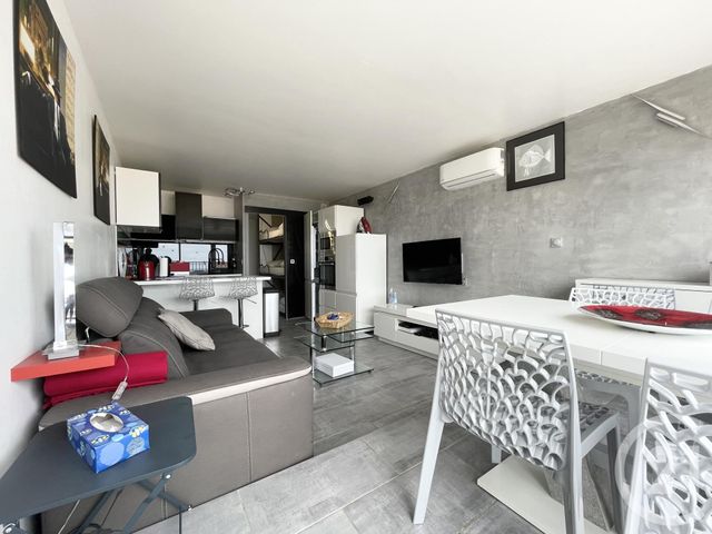 Appartement Studio cabine à vendre - 2 pièces - 23.6 m2 - LE CAP D AGDE - 34 - LANGUEDOC-ROUSSILLON - Century 21 Vue Sur Mer