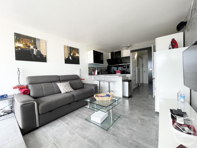 Appartement Studio cabine à vendre - 2 pièces - 23.6 m2 - LE CAP D AGDE - 34 - LANGUEDOC-ROUSSILLON - Century 21 Vue Sur Mer