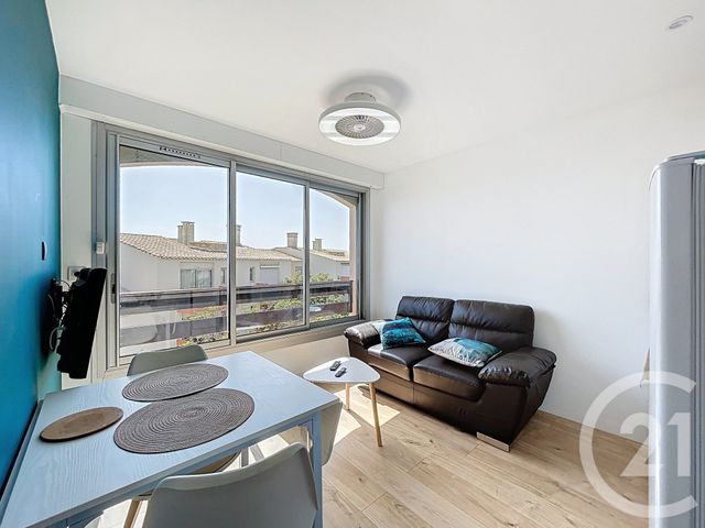 Appartement Studio Cabine à vendre - 1 pièce - 24.1 m2 - LE CAP D AGDE - 34 - LANGUEDOC-ROUSSILLON - Century 21 Vue Sur Mer