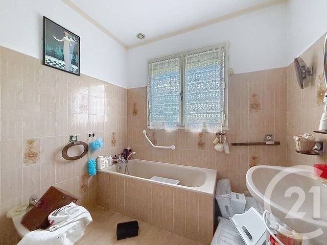 maison à vendre - 5 pièces - 139.01 m2 - SAUVIAN - 34 - LANGUEDOC-ROUSSILLON - Century 21 Vue Sur Mer