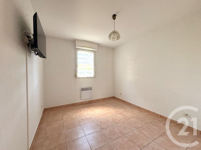 Appartement T3 à vendre - 3 pièces - 55.54 m2 - AGDE - 34 - LANGUEDOC-ROUSSILLON - Century 21 Vue Sur Mer