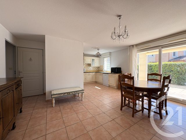 Appartement T3 à vendre - 3 pièces - 55.54 m2 - AGDE - 34 - LANGUEDOC-ROUSSILLON - Century 21 Vue Sur Mer