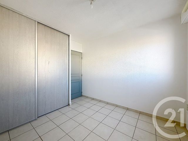 Appartement T3 à vendre - 3 pièces - 62.13 m2 - AGDE - 34 - LANGUEDOC-ROUSSILLON - Century 21 Vue Sur Mer