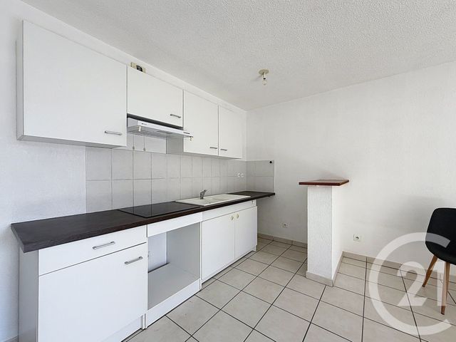 Appartement T3 à vendre - 3 pièces - 62.13 m2 - AGDE - 34 - LANGUEDOC-ROUSSILLON - Century 21 Vue Sur Mer