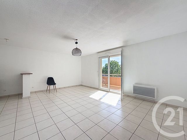 Appartement T3 à vendre - 3 pièces - 62.13 m2 - AGDE - 34 - LANGUEDOC-ROUSSILLON - Century 21 Vue Sur Mer