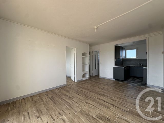 Appartement T3 à vendre - 3 pièces - 60.33 m2 - AGDE - 34 - LANGUEDOC-ROUSSILLON - Century 21 Vue Sur Mer